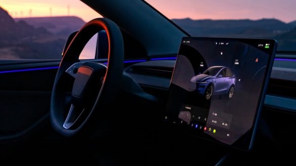 Přestalo vám hřát v Tesle sedadlo? Nové pravidlo může překvapit při delší jízdě